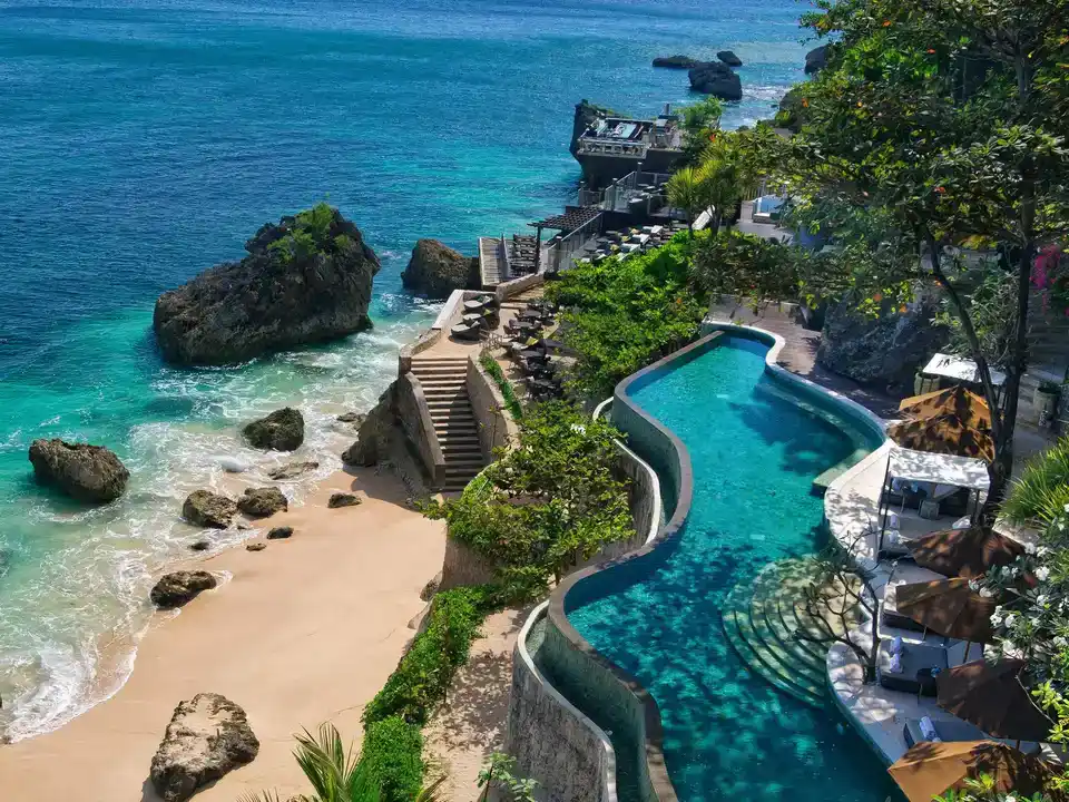 hotel bintang 5 di bali dengan private beach - Ayana Resort and Spa Bali