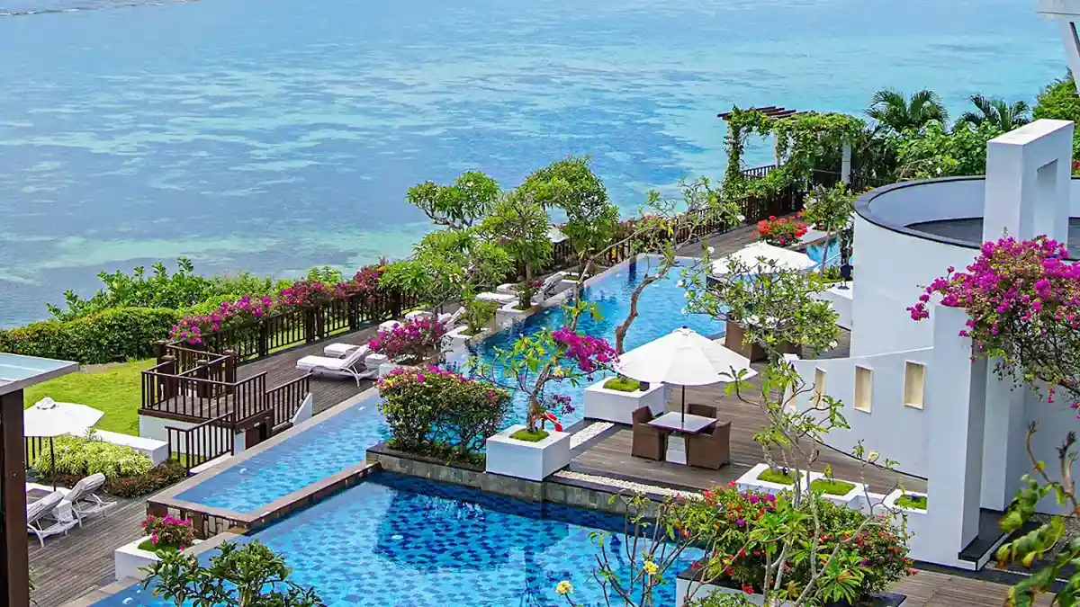 Samabe Bali Suites & Villas