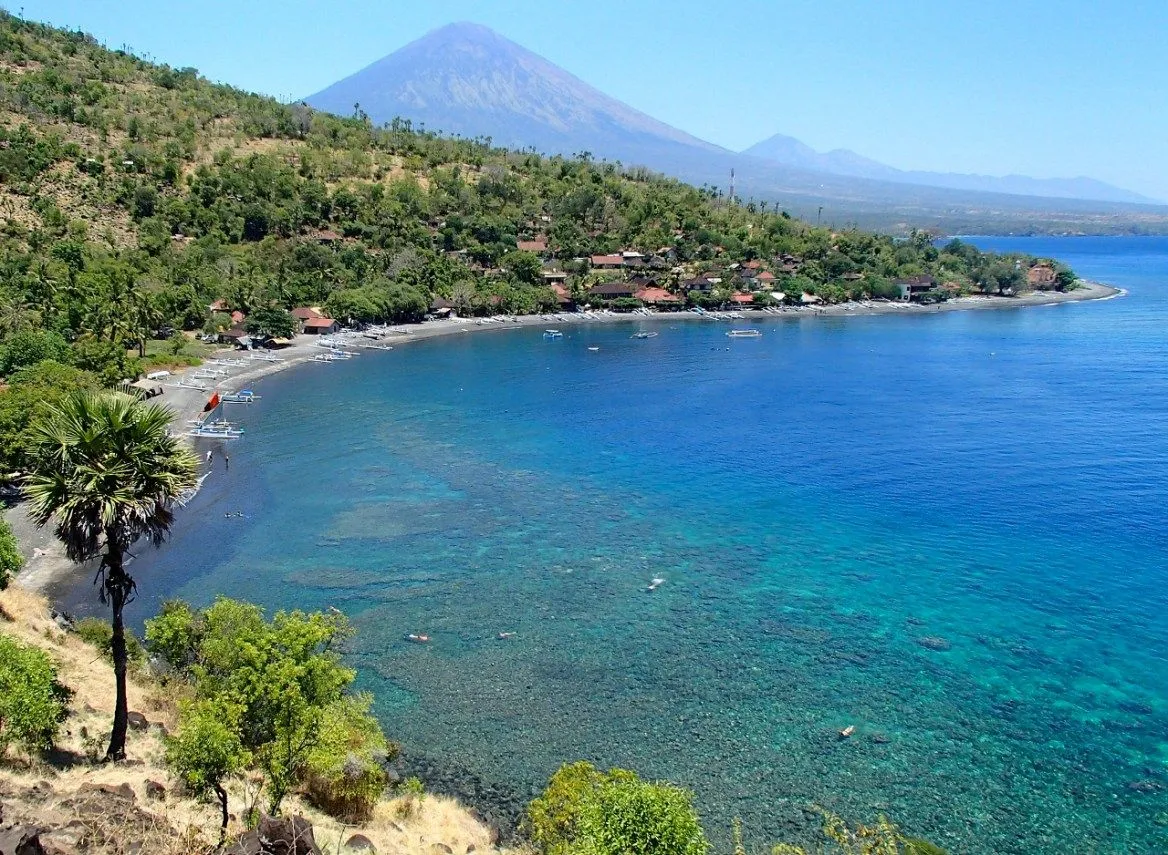 Pantai Amed Bali