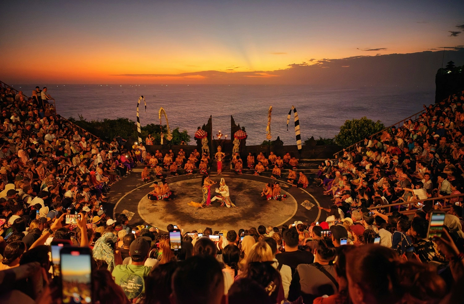 Pertunjukan Tari Kecak