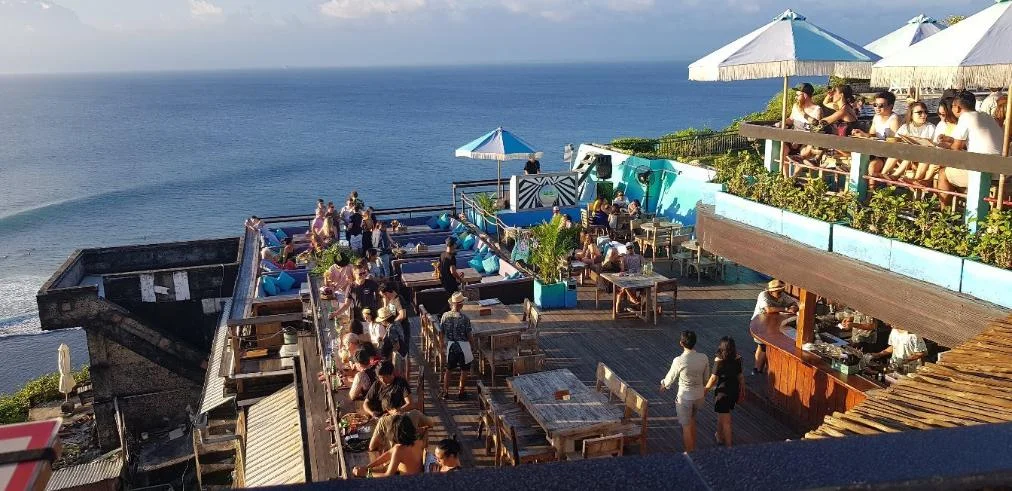Single Fin Uluwatu